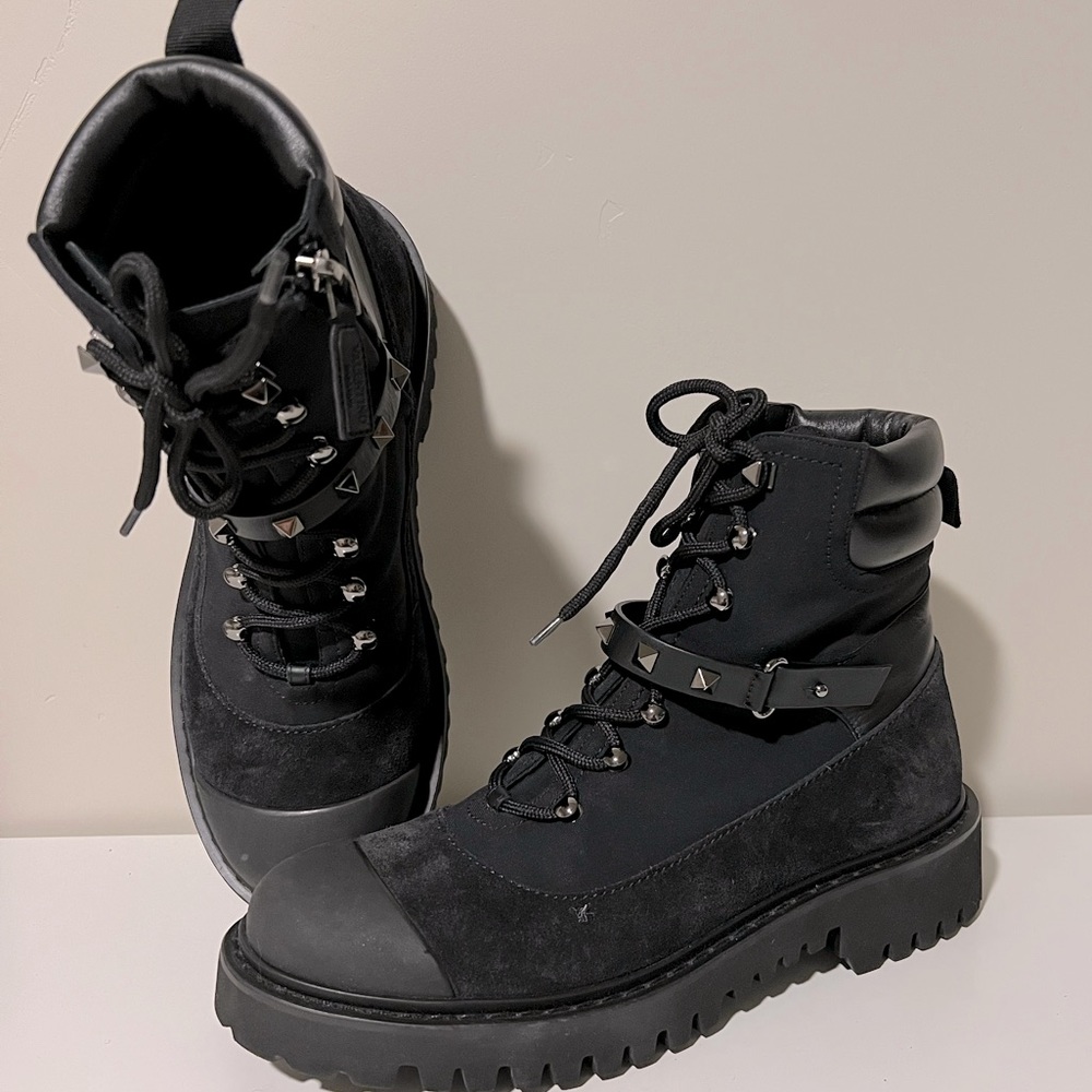 Valentino Black Valentino Garavani Rockstud Combat Boots